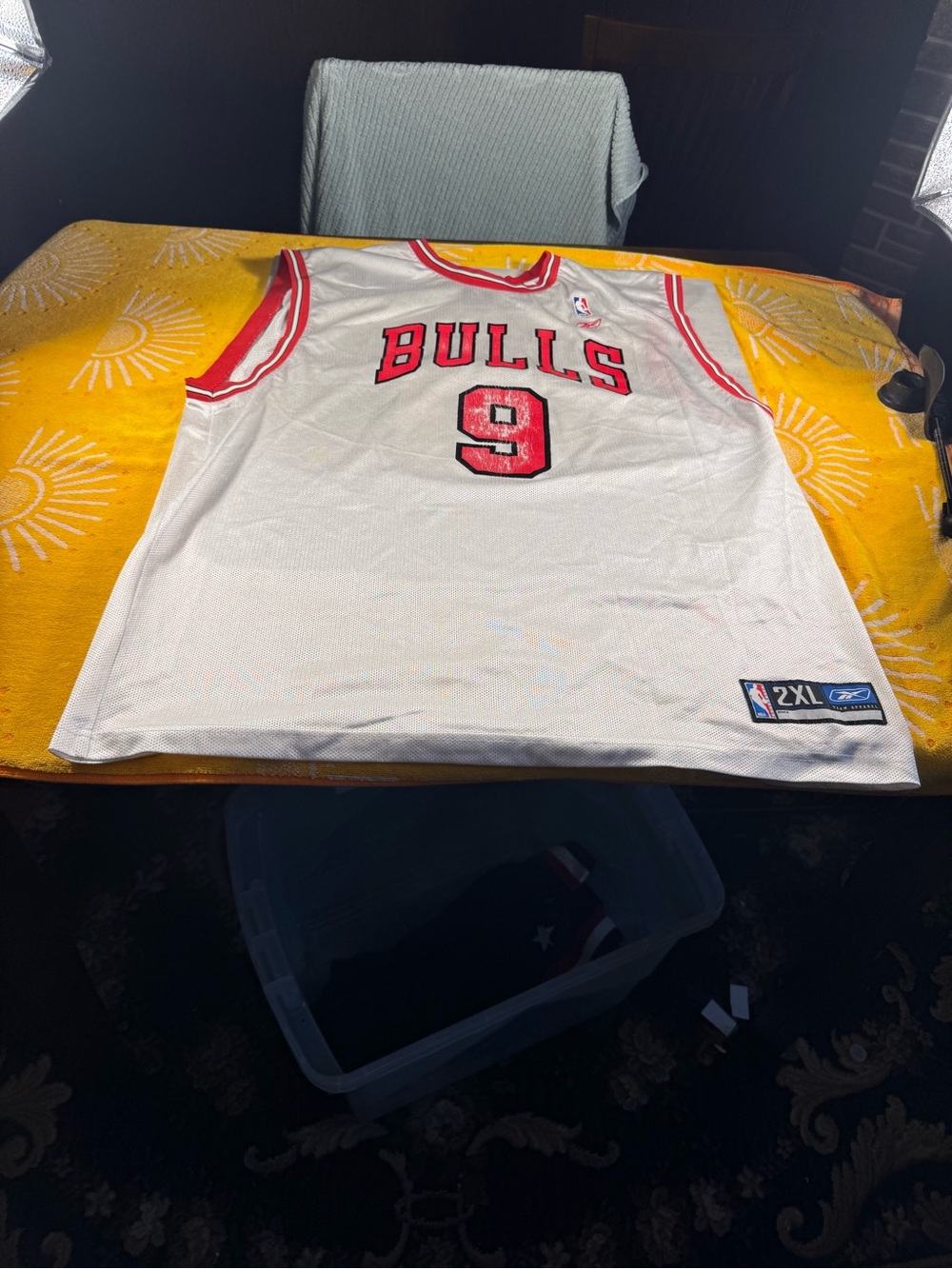 Reebok Chicago Bulls Luol Deng #9 NBA Jersey White/Red/Black Size 2xl